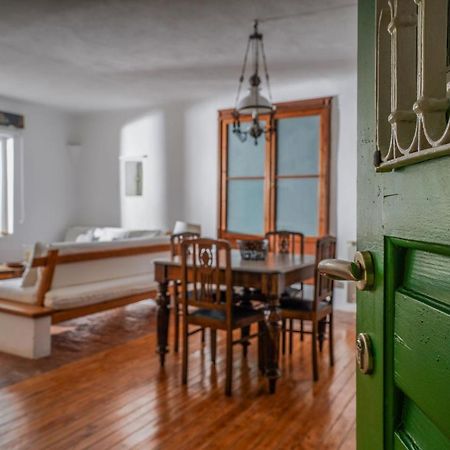 Serenity - Traditional House With Stunning Sea View Villa Tagoo  Esterno foto
